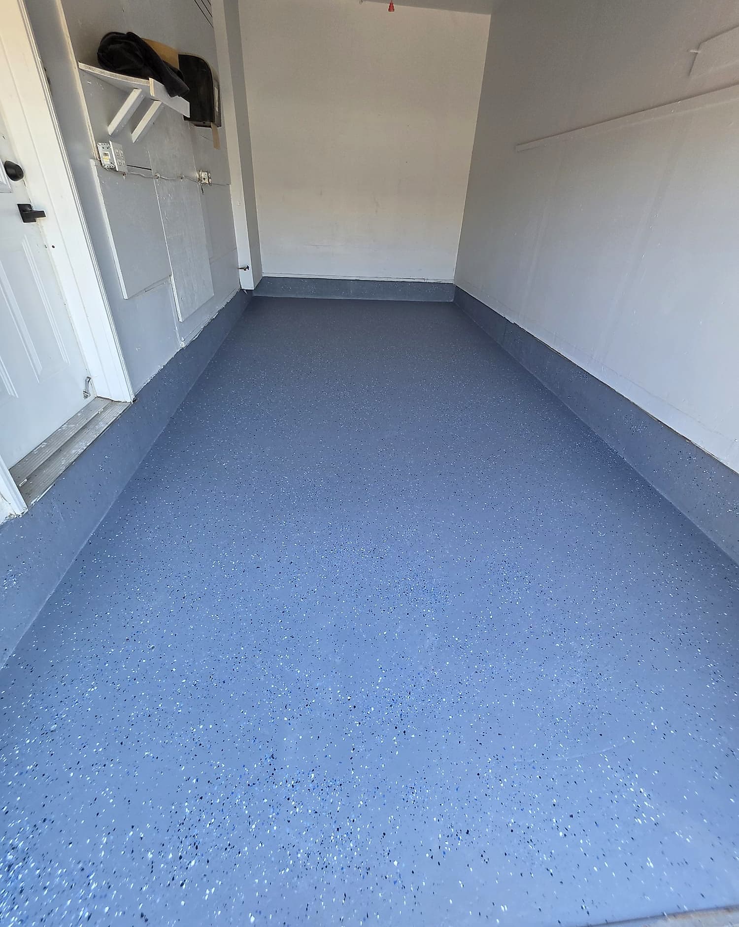 Flooring & Tiles